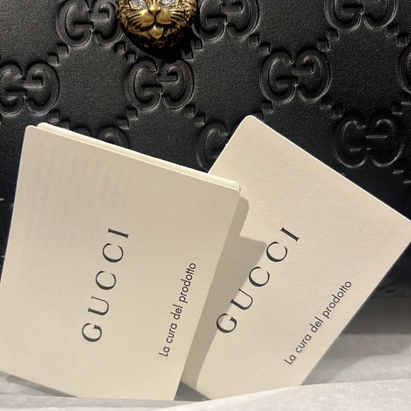GUCCI black embossed zip around wallet. Brand new with dust bag and original box - Picture 8 of 8